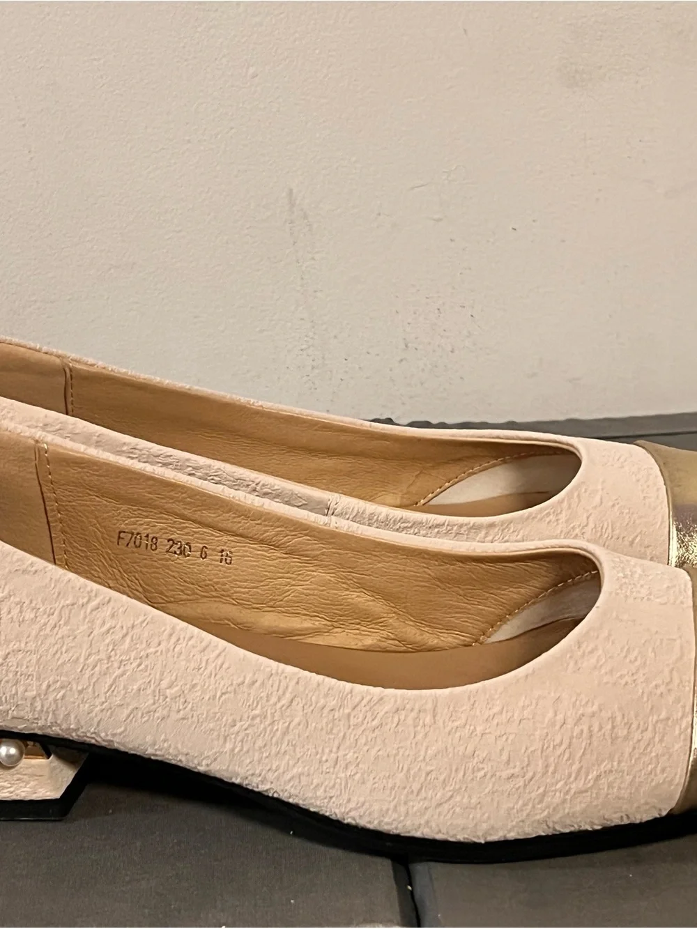 Women's Cream Ballet Flats with Metallic Gold Cap Toe